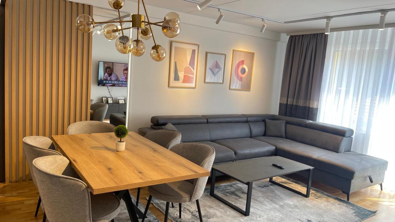 New Concept Included Garage Apartment Sarajevo Ngoại thất bức ảnh