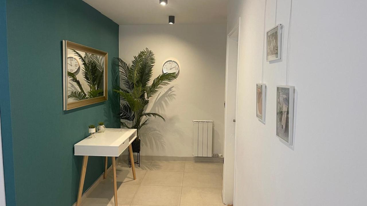 New Concept Included Garage Apartment Sarajevo Ngoại thất bức ảnh